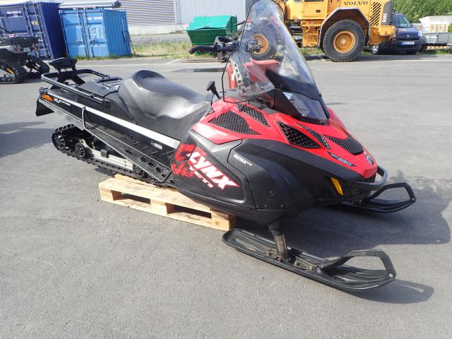 621254-7 Lynx Yeti 550 Reg: YAC460