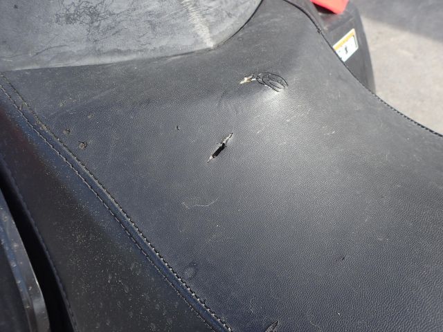 621254-15 Lynx Yeti 550 Reg: YAC460