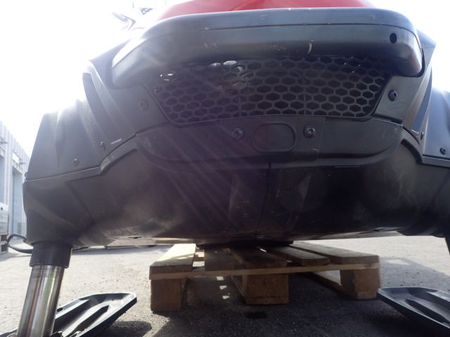 621254-22 Lynx Yeti 550 Reg: YAC460