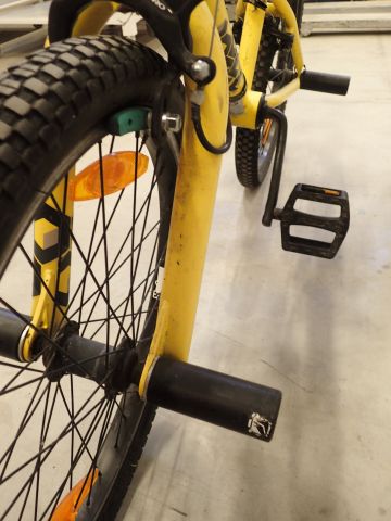 519738-8 BMX Bicycle Scott Volt-X 40