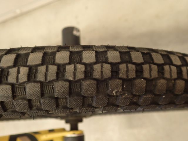 519738-10 BMX Bicycle Scott Volt-X 40