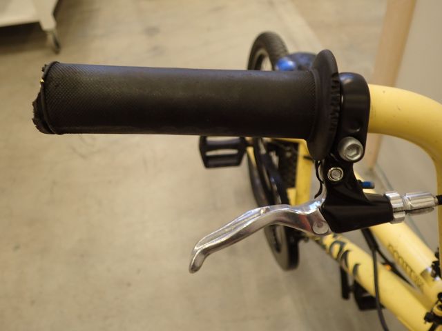 519738-14 BMX Bicycle Scott Volt-X 40