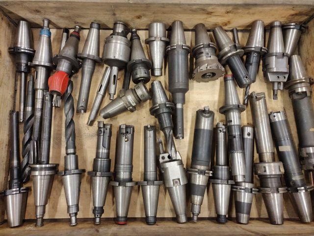 686827-1 Tool holder ISO50 and BT50