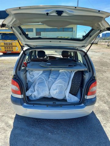 679424-31 Renault Scénic 1.6 Auto 1 Owner (9590mil) TYS 297 -2002