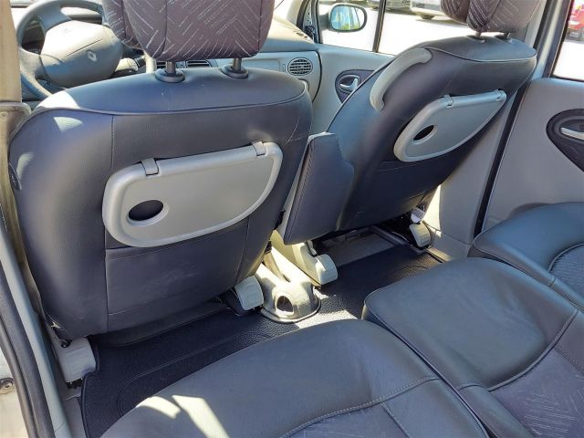 679424-34 Renault Scénic 1.6 Auto 1 Owner (9590mil) TYS 297 -2002