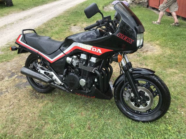 689662-3 Honda 750 CBX 1984
