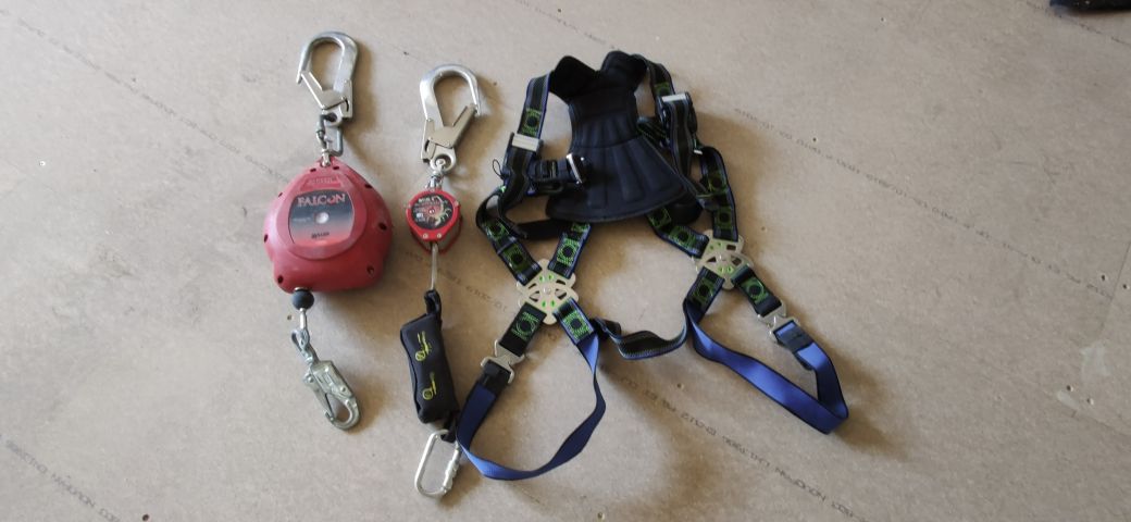 570838-1 Fallskyddsblock med sele