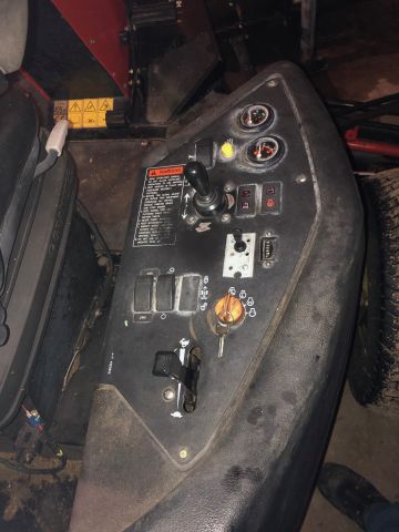 480082-7 Jacobsen LF3800 4wd fairway mower