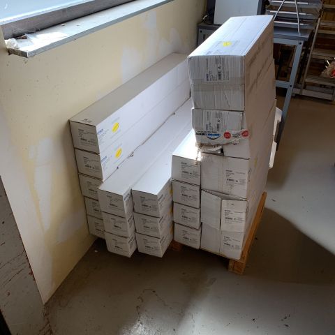 676160-2 Epson Papper, canvas mm till storformatsprinter