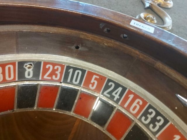 679781-7 Roulette wheel 82cm in diameter