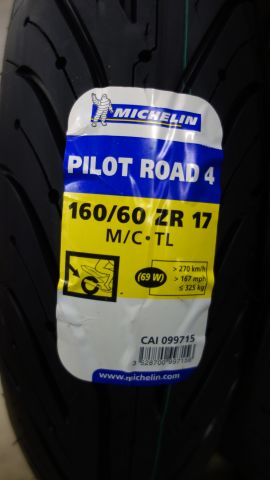 687076-2 MC tires Michelin Pilot Road 4 160/60 ZR 17