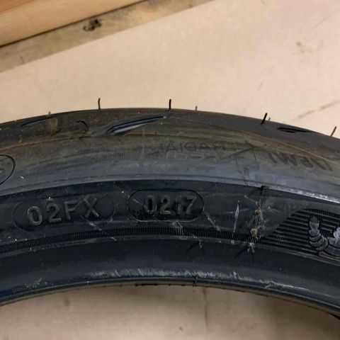 689911-5 MC tires Michelin Power RS 120/70 ZR 17