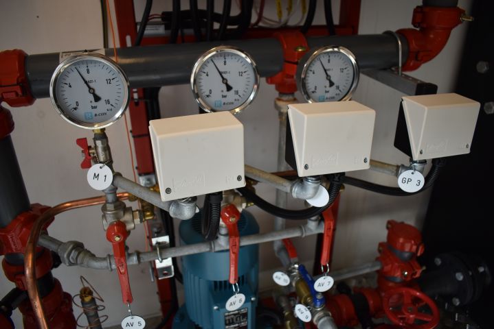 690440-18 Sprinkler pump system - Container 20 feet