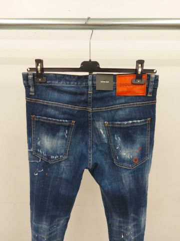 679547-4 Jeans Dsquared2 size: 48