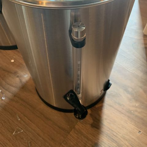 669605-4 Tea dispensers 3 pcs