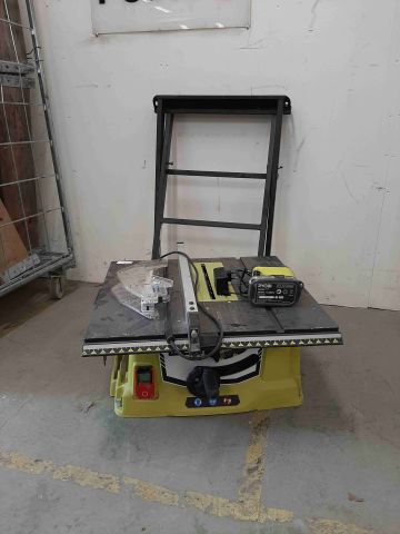 660807-7 Table Circular Saw - RYOBI RTS1800S