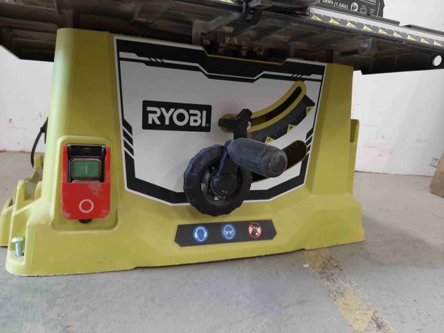 660807-3 Table Circular Saw - RYOBI RTS1800S