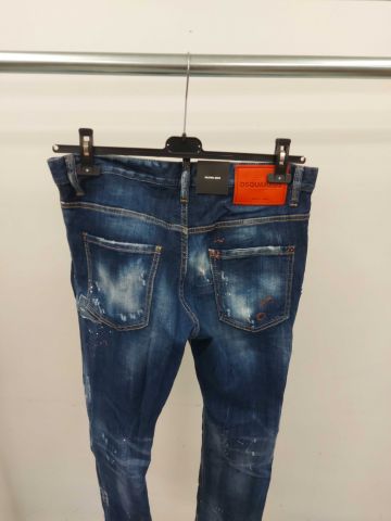 679560-4 Jeans Dsquared2 size: 48