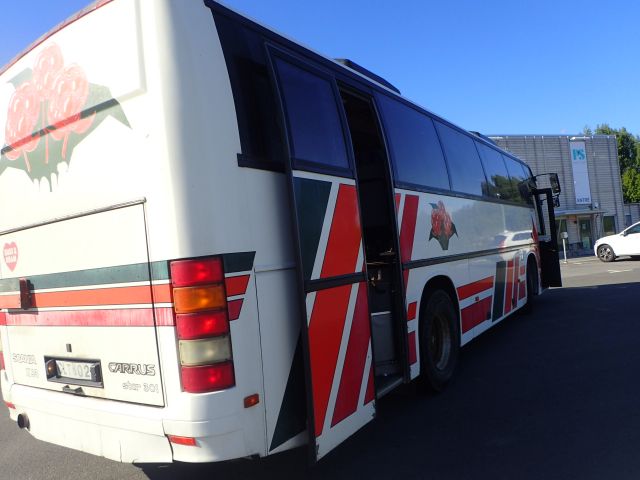 621259-13 Bus Scania regnr CLT026