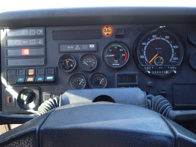 621259-24 Bus Scania regnr CLT026