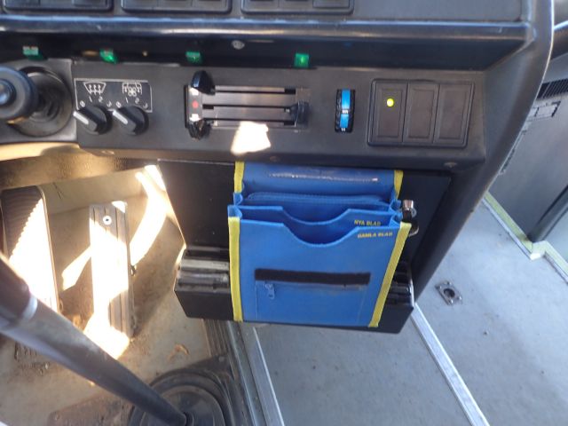 621259-27 Bus Scania regnr CLT026