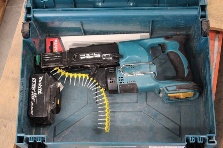 660808-1 Screwdriver - Makita DFR450X