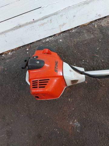 Stihl fs 240 weedeater Stihl fs 240 weedeater