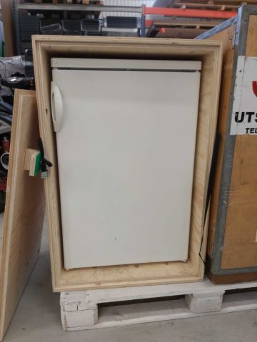 600332-3 Whirlpool Refrigerator