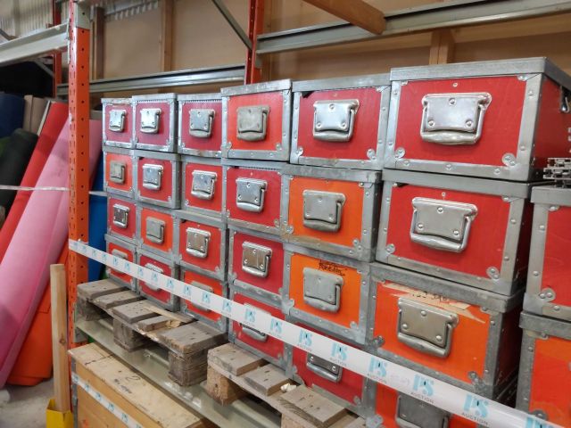 600259-3 Octanorm equipment for booth construction at trade fairs.