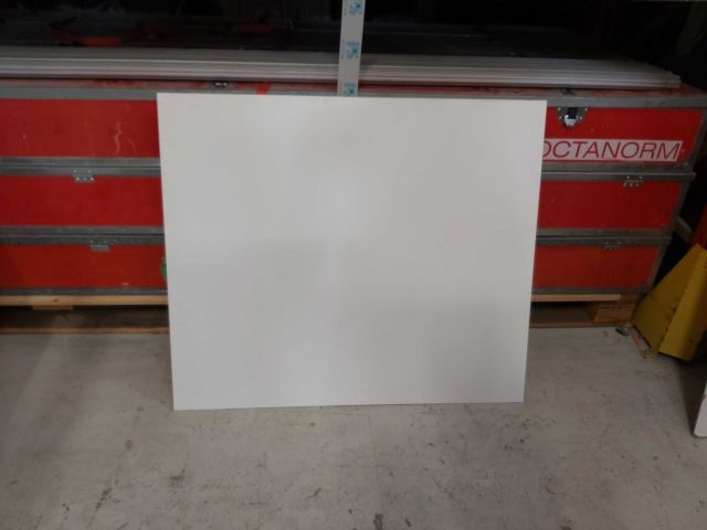 600259-17 Octanorm equipment for booth construction at trade fairs.