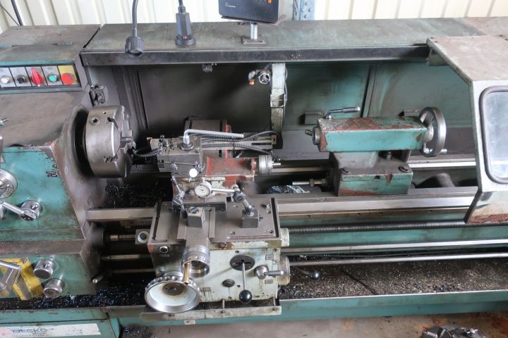 690730-17 Lathe, TOS TRENCIN, SUI 50-2000