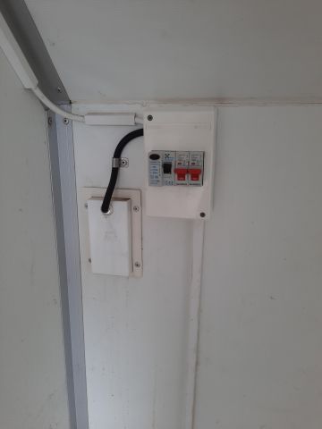 681453-10 Covered trailer - Sävsjösläpet LV 750 2.5M