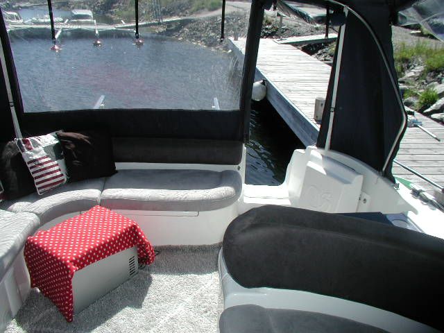 527681-10 Sealine 380 Ambassador