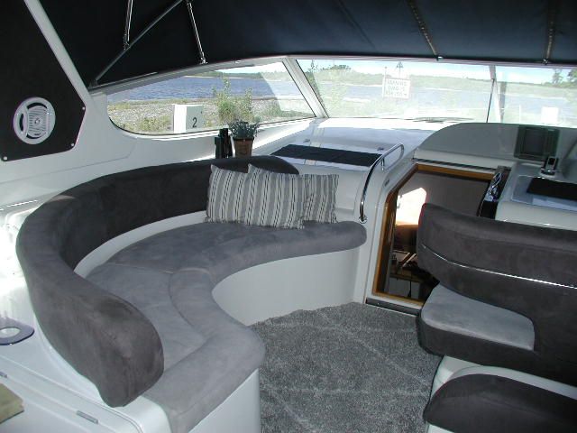 527681-12 Sealine 380 Ambassador