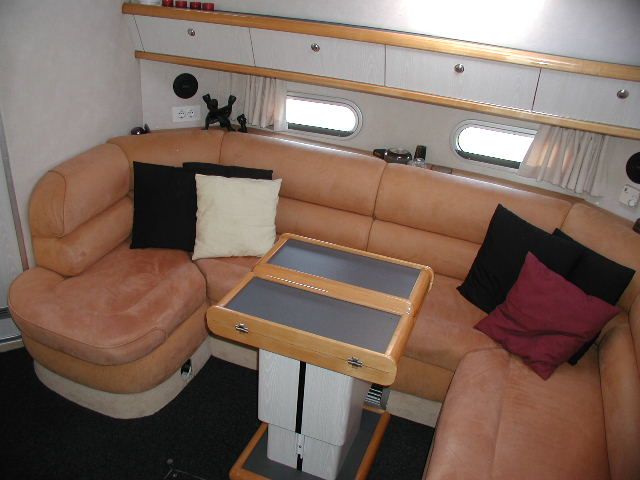 527681-24 Sealine 380 Ambassador