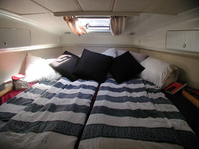 527681-27 Sealine 380 Ambassador