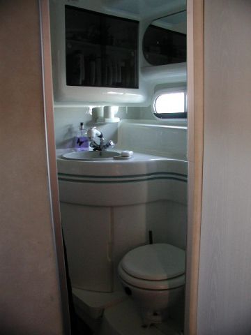 527681-38 Sealine 380 Ambassador