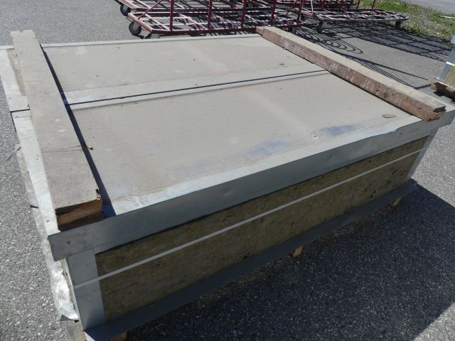 607362-2 Smoke hatch, Fire hatch with light entry