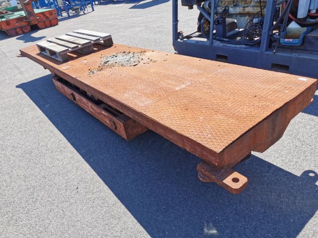 682084-3 Lyftbord 5000x1000 mm