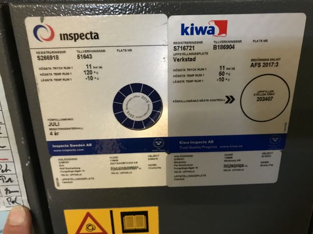 600277-4 Screw compressor Atlas Copco GX7 with tank