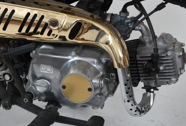 674160-6 Honda Golden Monkey Z50J -84 Limited Edition