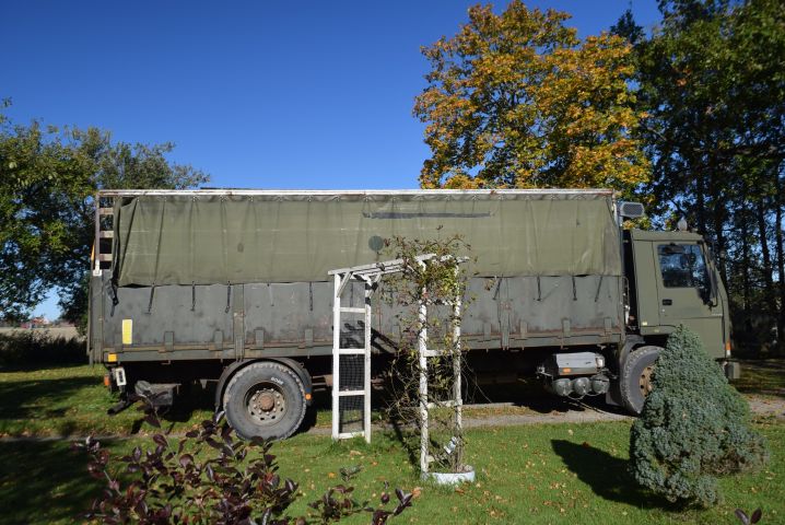 694403-12 Volvo FL7 4x2 truck (23640 miles) - 1982