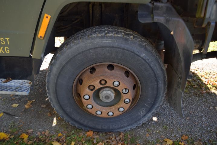 694403-31 Volvo FL7 4x2 truck (23640 miles) - 1982