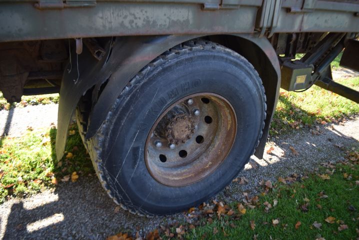 694403-32 Volvo FL7 4x2 truck (23640 miles) - 1982