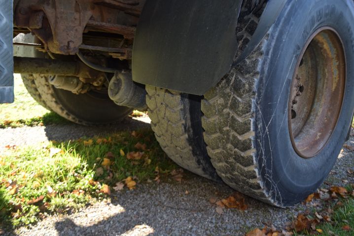 694403-33 Volvo FL7 4x2 truck (23640 miles) - 1982