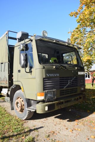694403-14 Volvo FL7 4x2 truck (23640 miles) - 1982