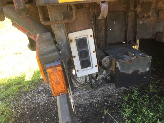 694403-52 Volvo FL7 4x2 truck (23640 miles) - 1982