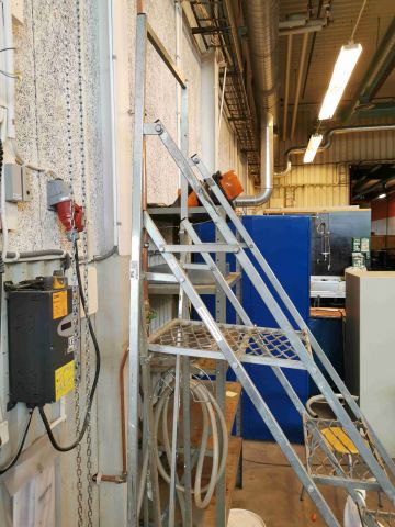 690895-4 Plateau ladder on wheels, height approx. 150cm