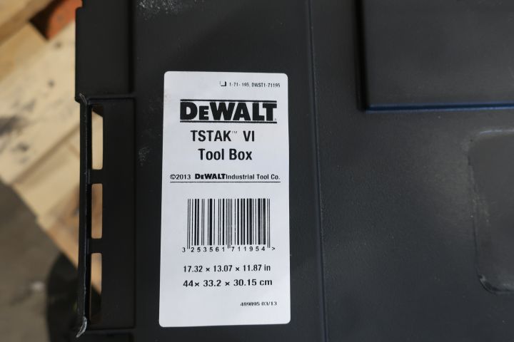 694837-3 Storage box Dewalt DWST1-71195 TSTAK VI