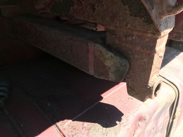 695019-25 Volvo N10 6x2 tippflak  1977 veteran